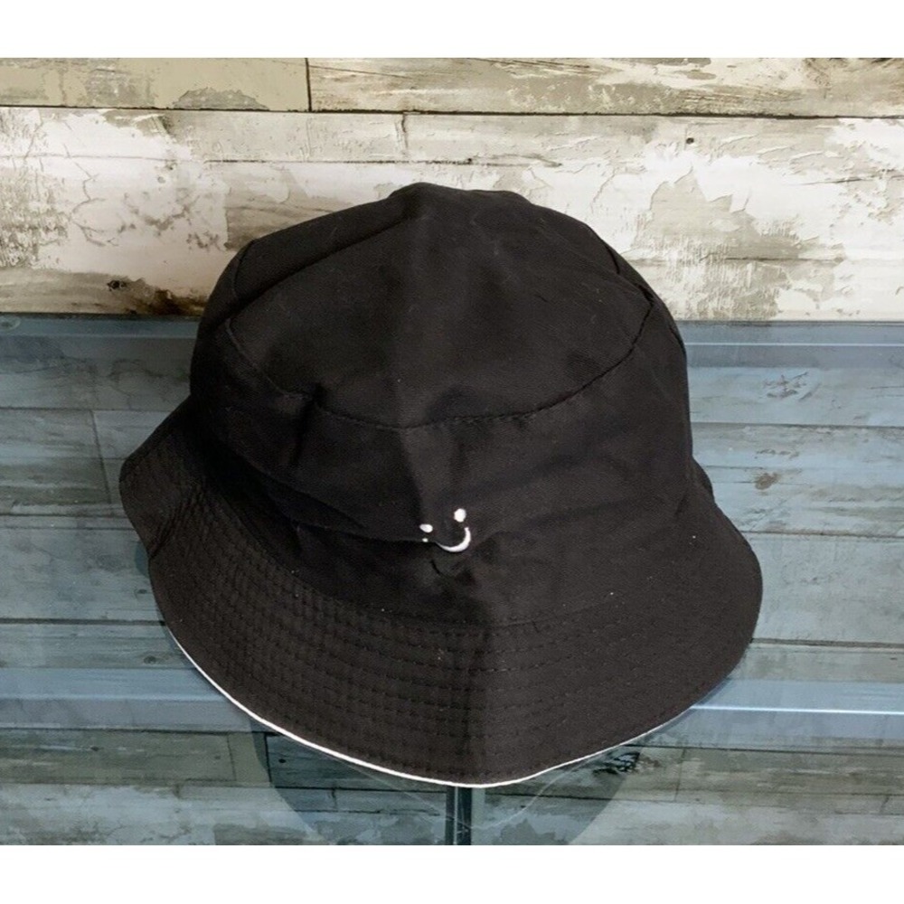 Reversible White/Black Smiley face Adult Cotton‎ Bucket Hat